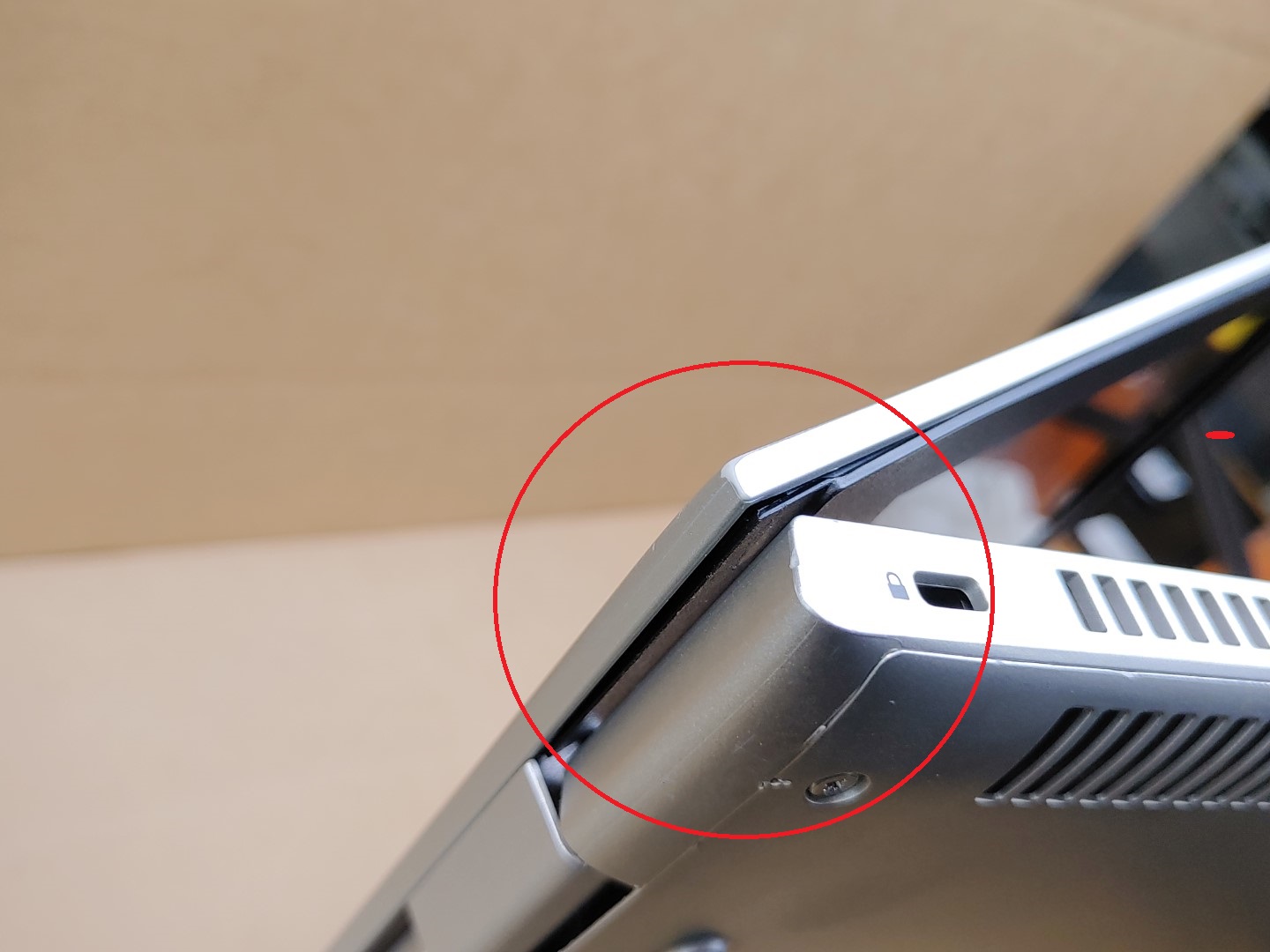 HP ProBook 640 G4 14" Intel i5-8250U✔ **NO RAM/NO SSD/NO AC** **NO POWER (DOA)** - Image 12