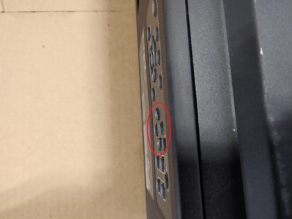EIKI EIP-UHS100 1-Chip DLP WUXGA 8,000 Lumens Venue Projector *BAD LENS* *READ* - Image 9