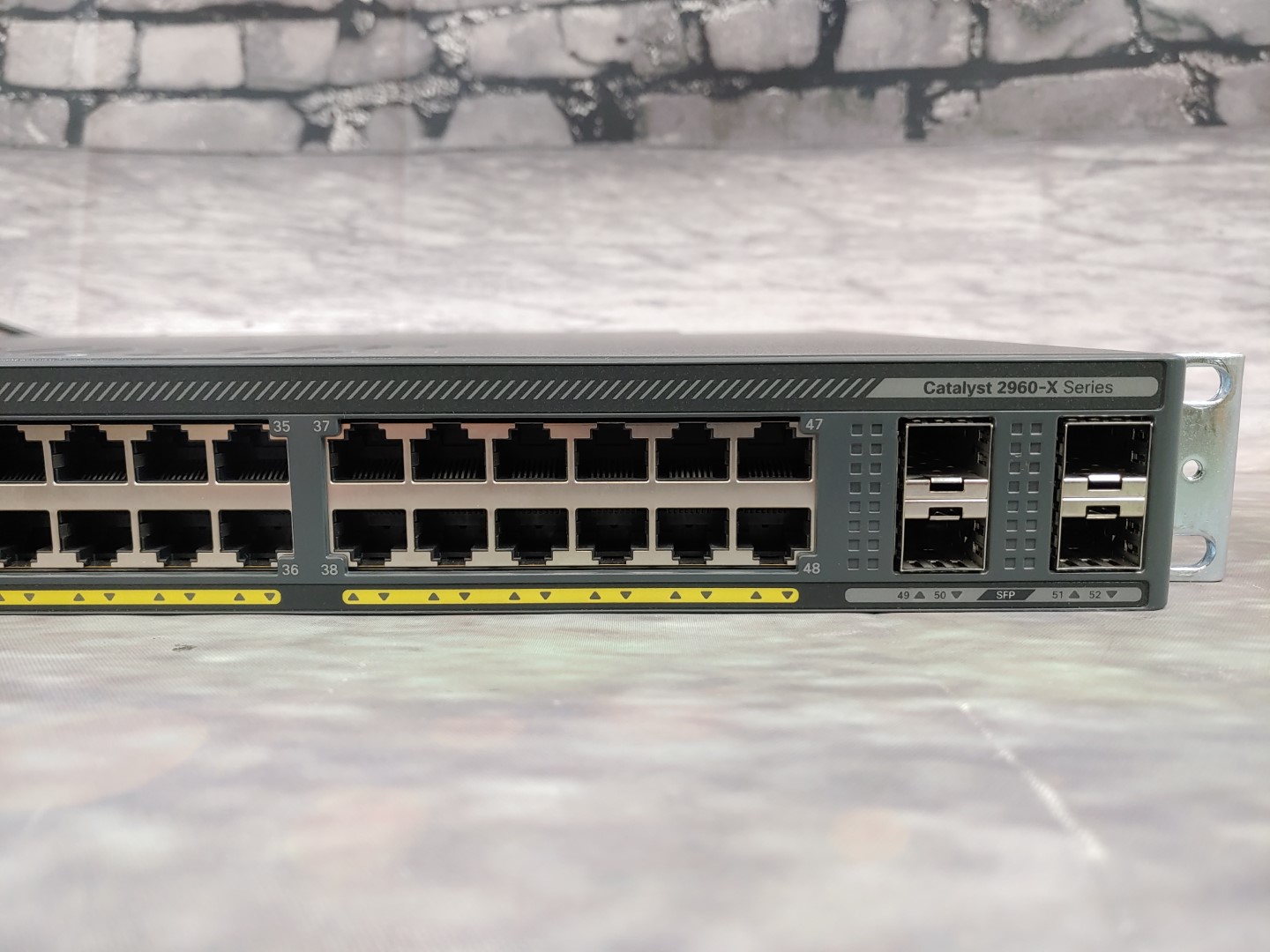 CISCO (WS-C2960X-48FPS-L) 2960-X 48-Port GigE PoE 740W LAN Base Switch w/STACK - Image 3