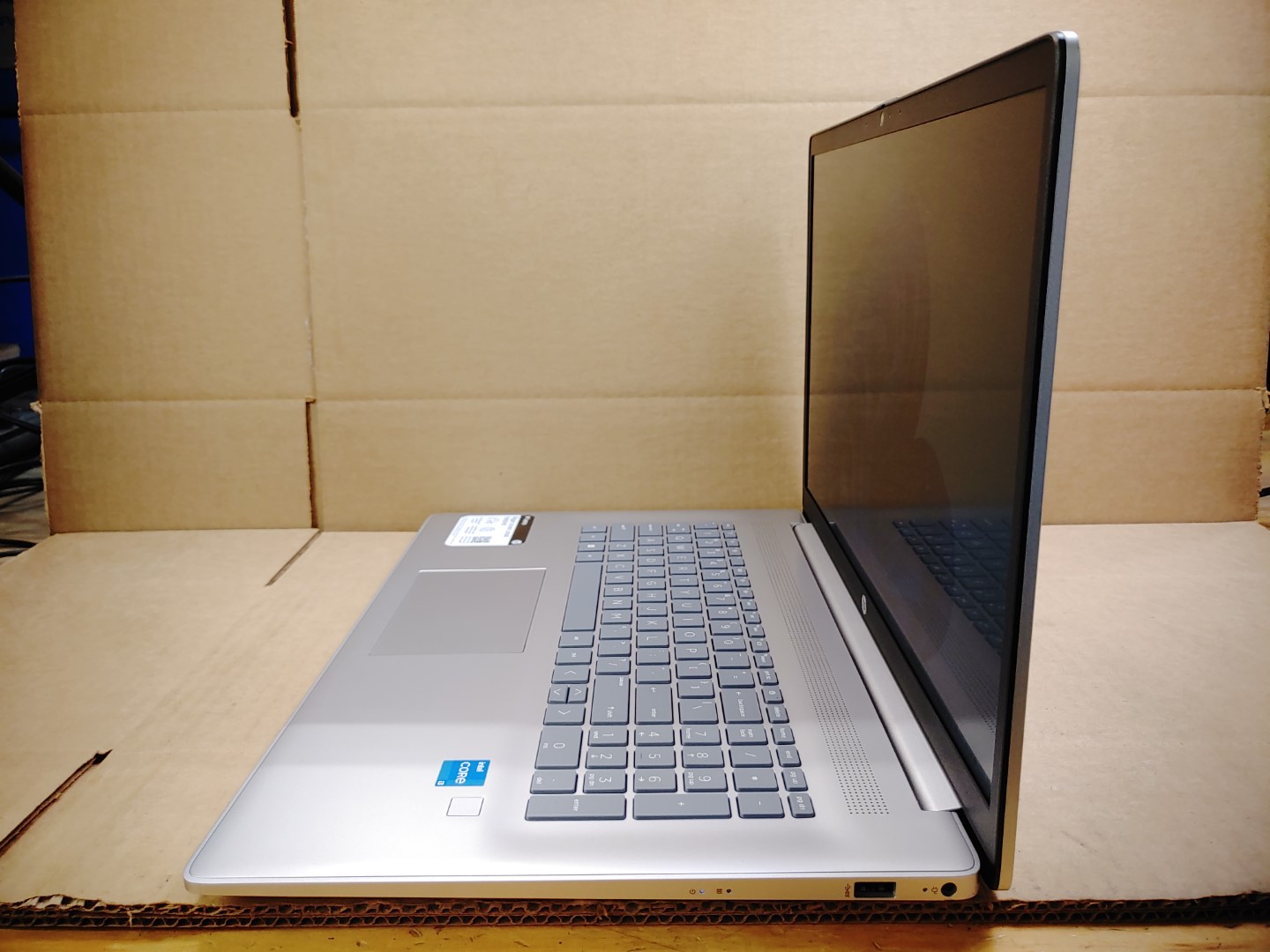HP Laptop 17-cn3034wm 17.3" Intel i3-N305✔16GB✔1TB NVMe✔Win11Home✔ **NO A/C** - Image 3
