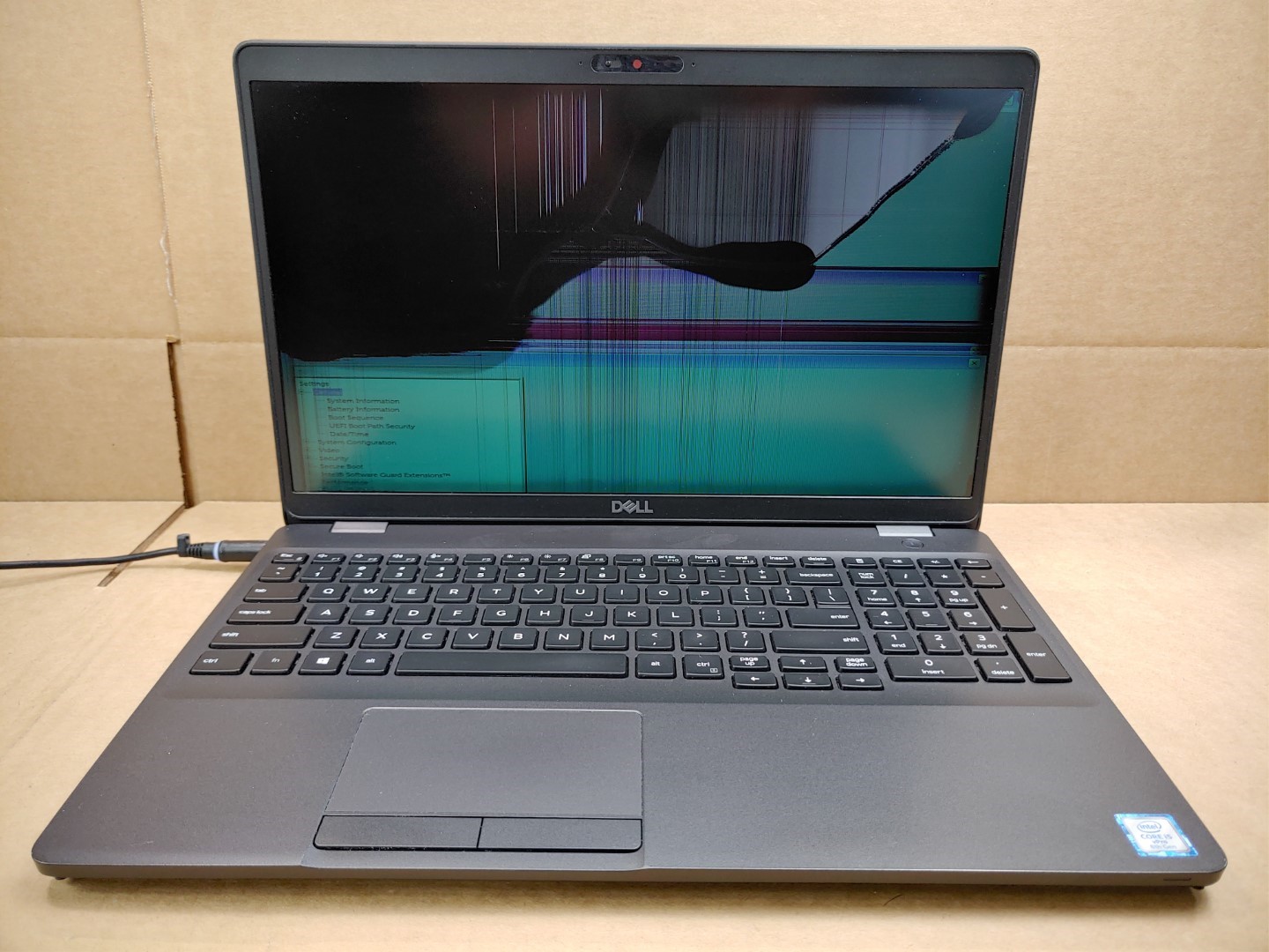 Dell Latitude 5500 15.6" i5-8365U✔ *NO SSD/NO RAM/NO BATT/NO AC* *BROKEN SCREEN*