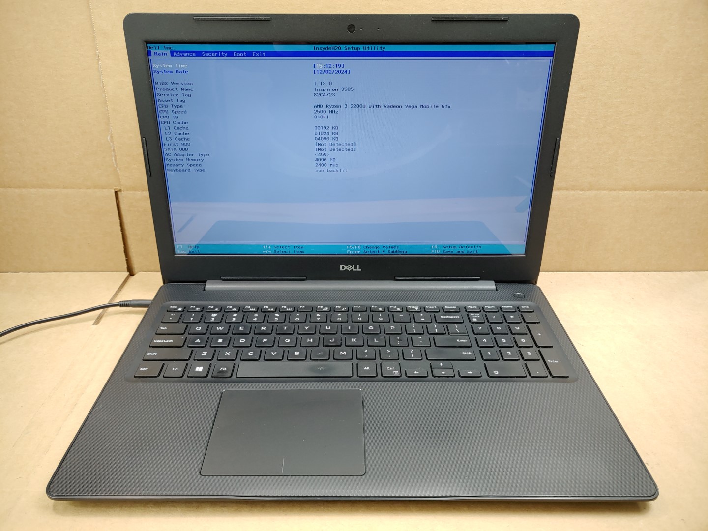Dell Inspiron 3585 15.6" Ryzen 3 2200U✔*NO RAM/NO HDD/NO AC**BAD KEYBOARD**READ*