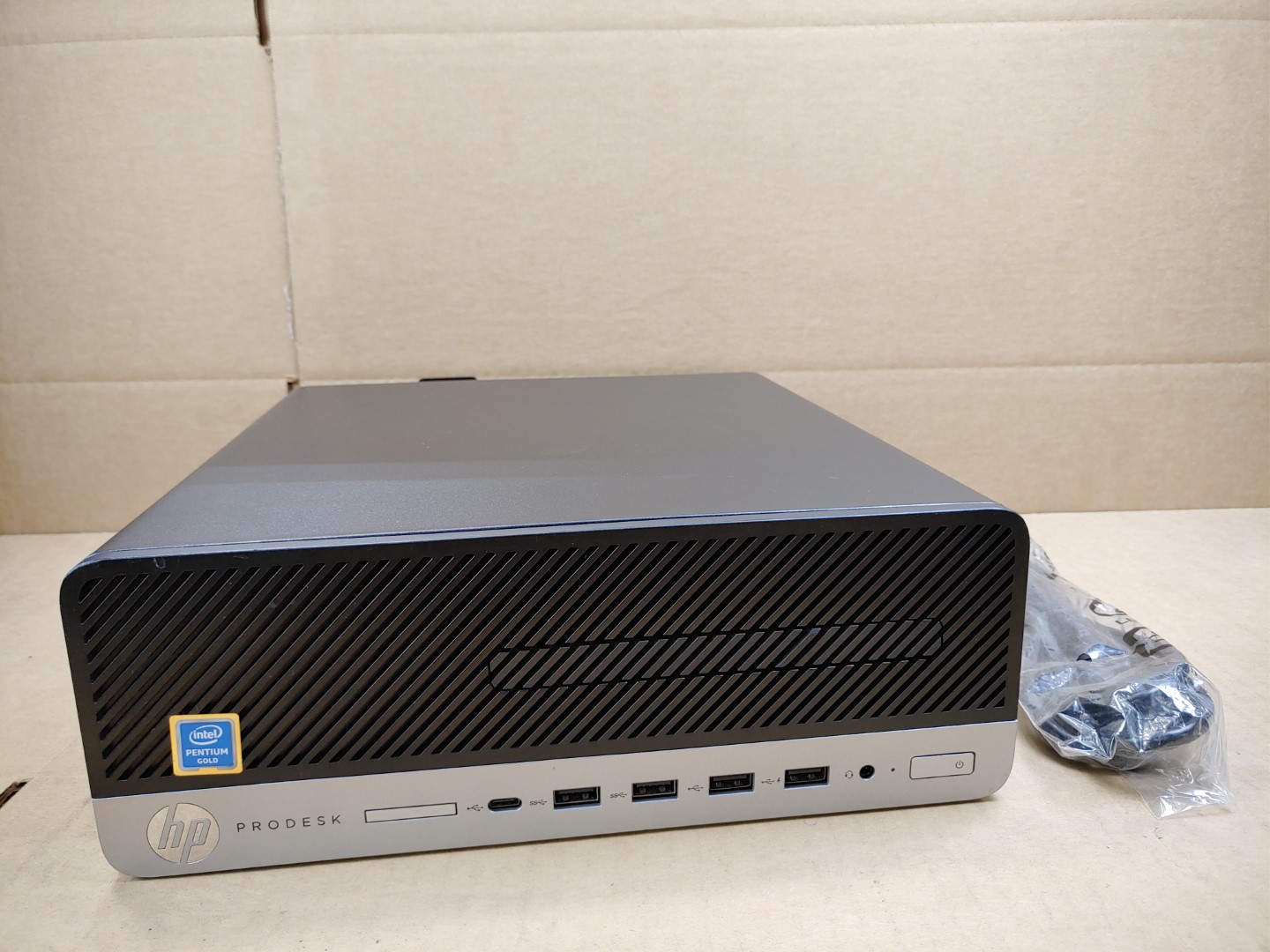 HP ProDesk 600 G3 SFF Intel Pentium Gold G4560✔16GB✔256GB + 500GB HDD✔Win11Pro✔
