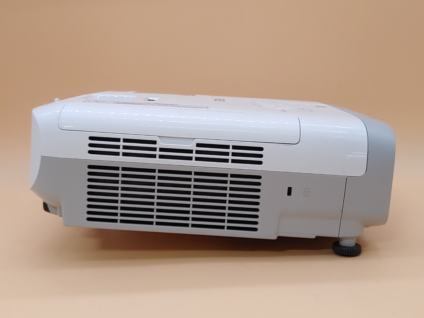 Epson PowerLite 970 3LCD Projector 4000 Lumen ANSI HD 1080p H865A (1245 Hours) ✔ - Image 5