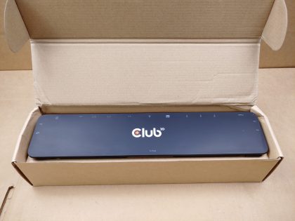 Club3D 3D USB 3.2 GEN1 Type-C Triple Display Dynamic 100w PD Charging Dock ✔ - Image 3