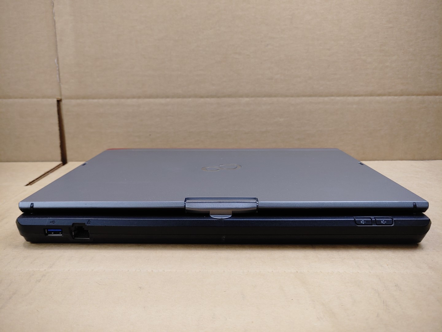 FUJITSU LIFEBOOK T726 12.5" Touch Intel i5-6200U✔8GB✔128GB✔ *NO OS/NO AC* *READ* - Image 7