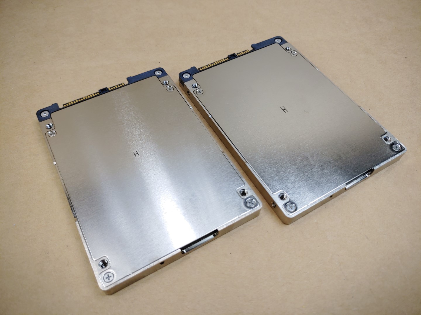 LOT of (2) Seagate 1200 400GB 12Gb/s SAS 2.5" SSD ST400FM0073 (1GM262-080) ✔✔✔ - Image 7