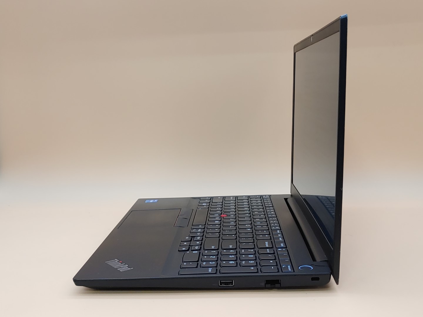Lenovo ThinkPad E15 Gen 2 15.6" Intel i5-1135G7✔ *NO SSD/NO RAM/NO AC* *READ* - Image 3