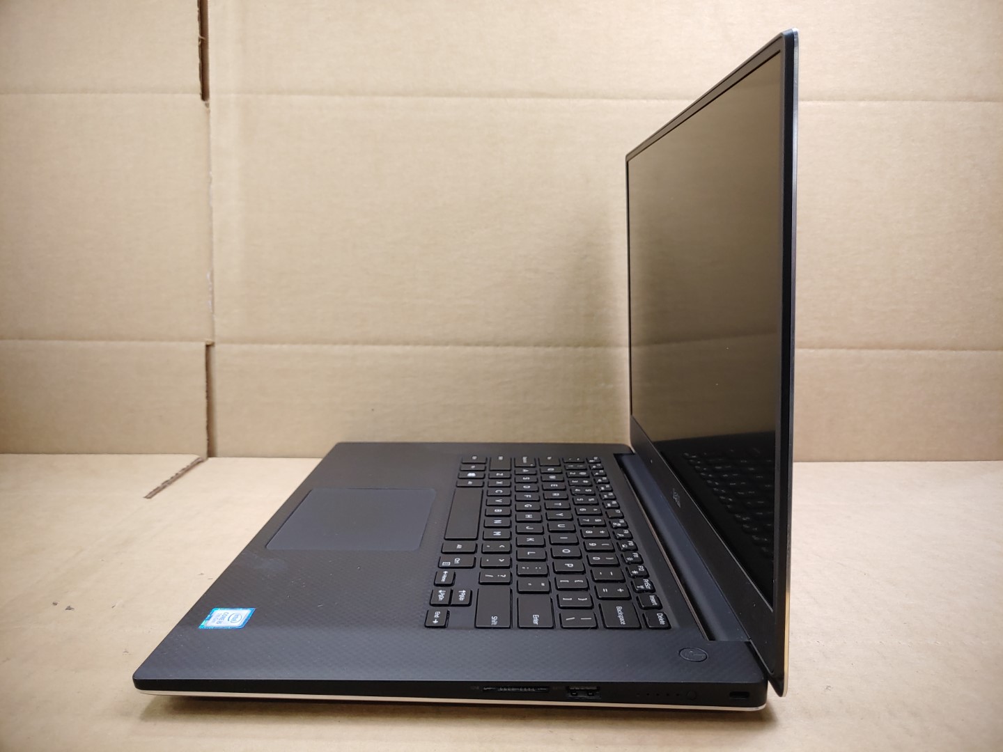 Dell Precision 5520 15.6" i5-7300HQ✔8GB✔256GB✔Quadro M1200✔*NO OS/BATT/AC**READ* - Image 3
