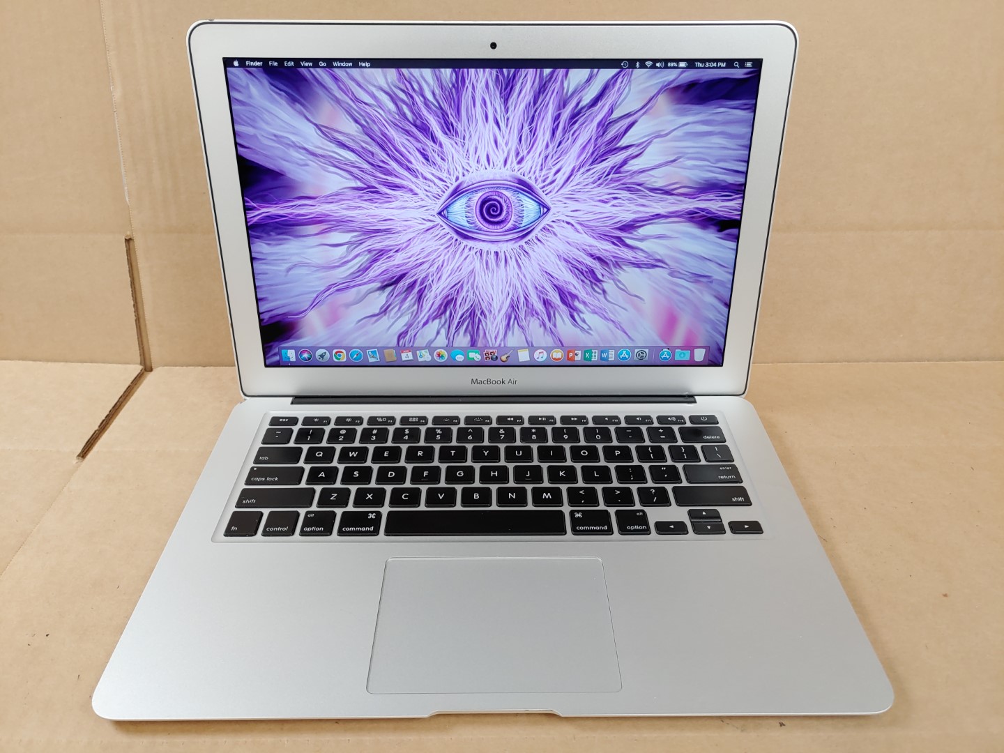 Apple 13" MacBook Air / A1369 {2011} Intel i7 1.8GHz 4GB 256GB FLASH - MD226LL/A