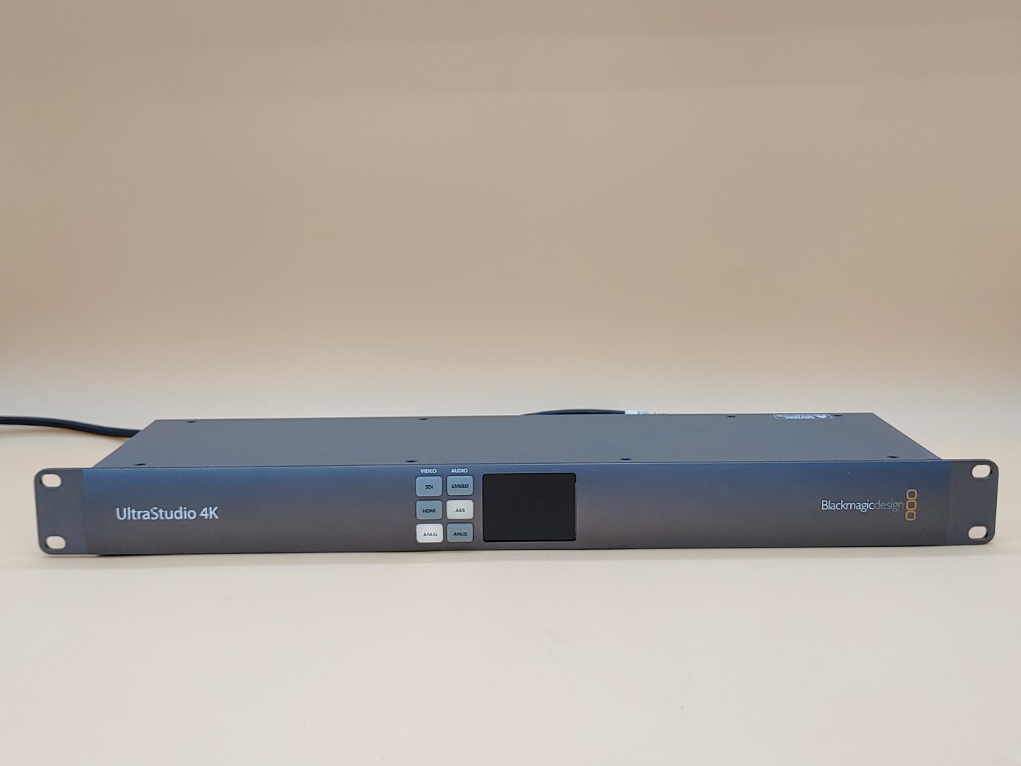 Blackmagic Design UltraStudio 4K Thunderbolt 2 ✔✔ **READ** *POWERS ON NO OUTPUT*