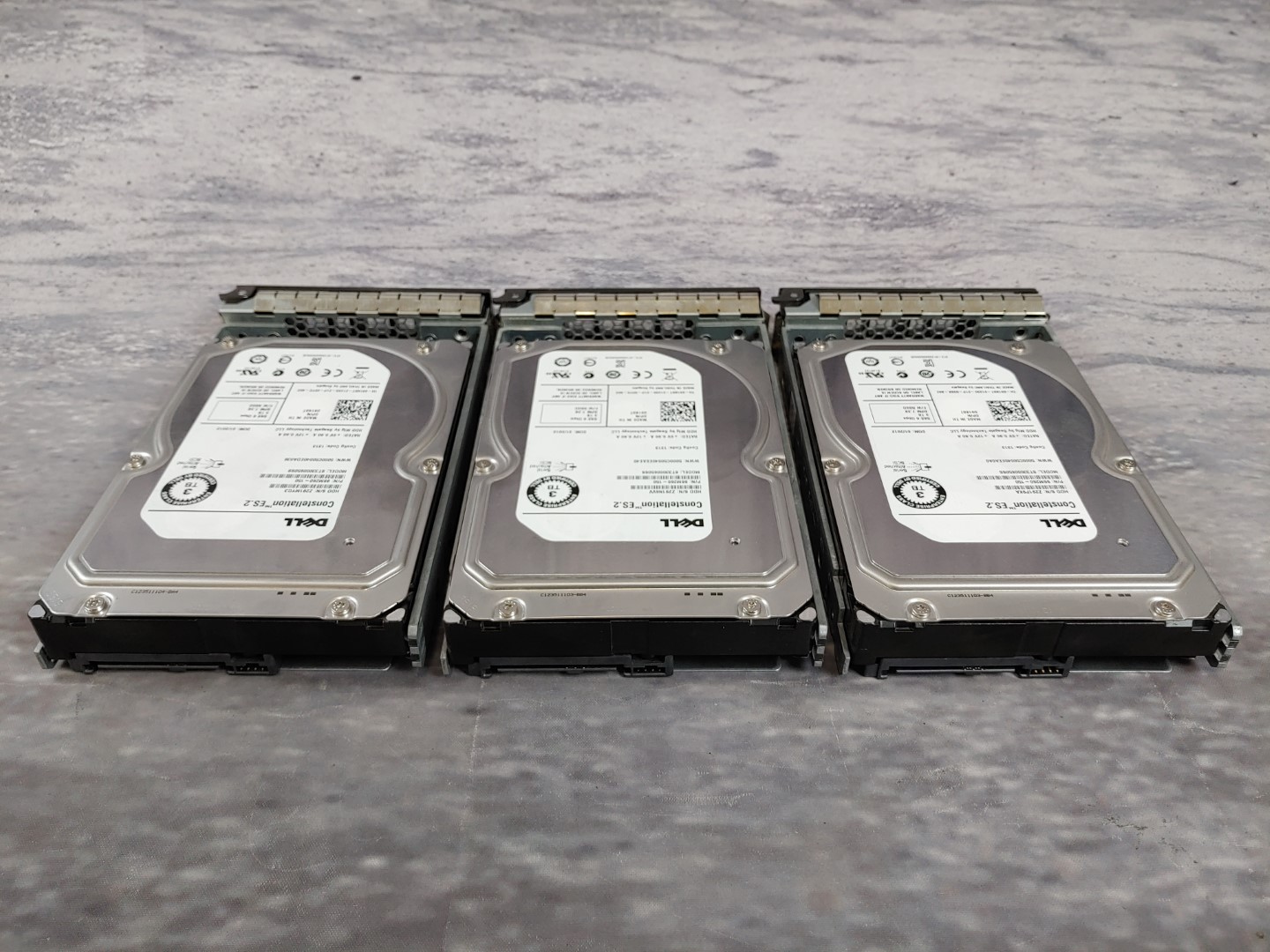 LOT of 3 - DELL ST33000650SS 3TB 7.2K 3.5'' SAS 6Gbps Hard Drives W/TRAY | 91K8T - Image 4