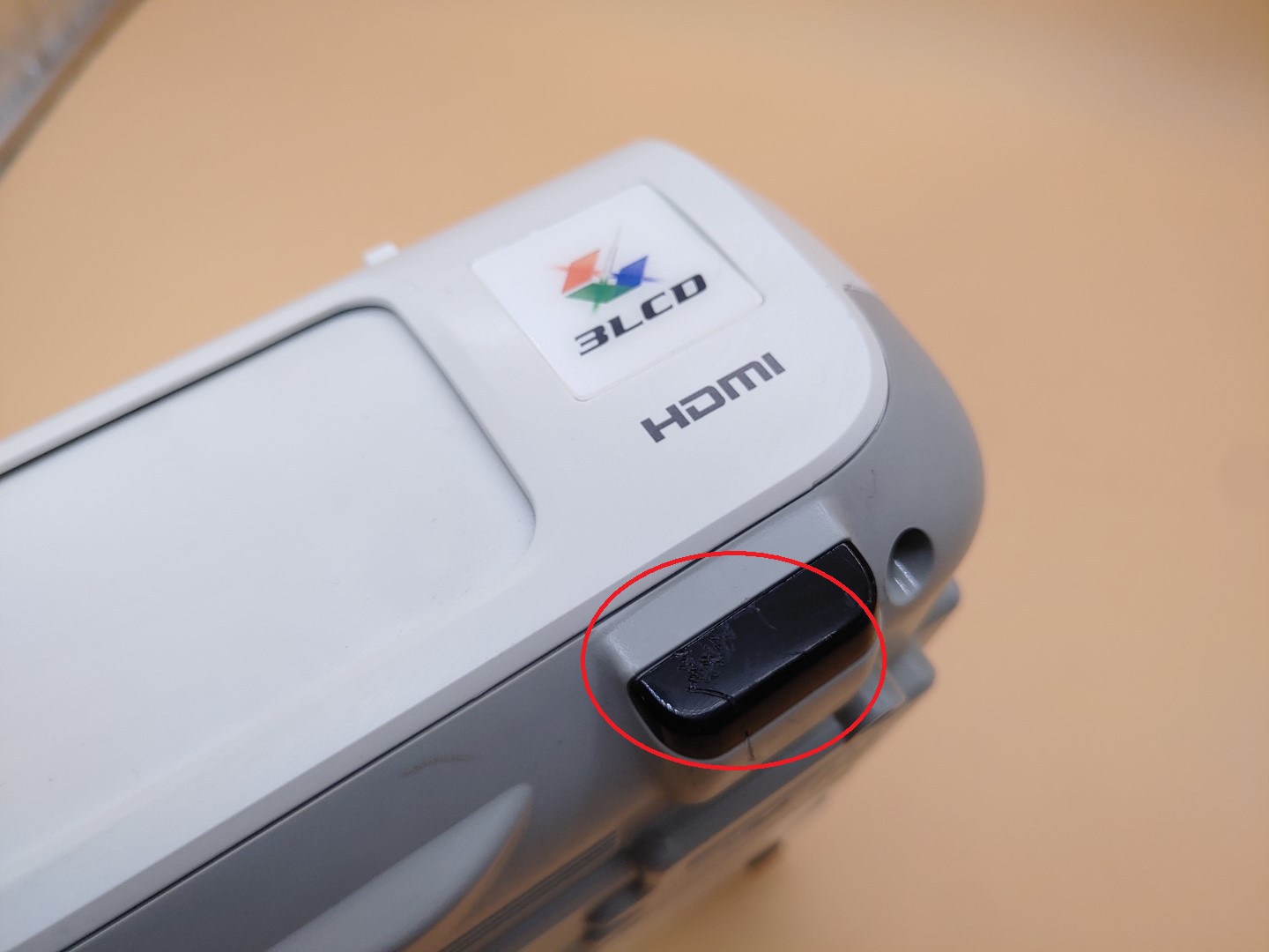 Epson PowerLite 965 H583A XGA 3LCD HDMI 3,500 ANSI Lumen Projector (1128 HOURS) - Image 10