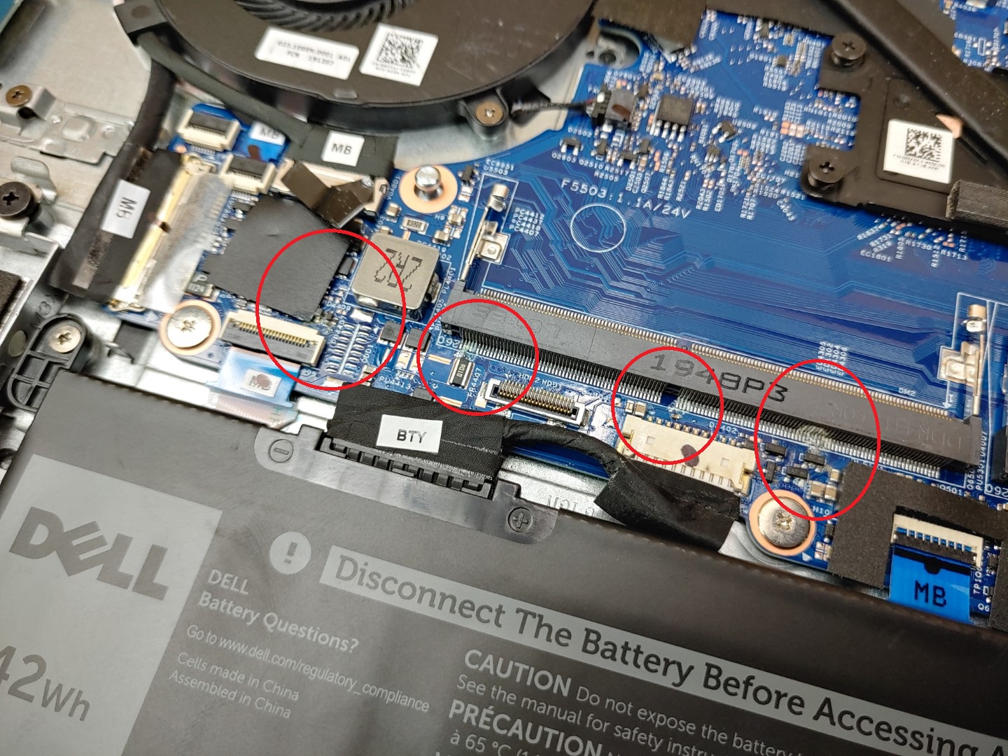 Dell Latitude 3400 14" i3-8145U✔ *NO RAM/NO SSD/NO AC* **LIQUID SPILL** **READ** - Image 9