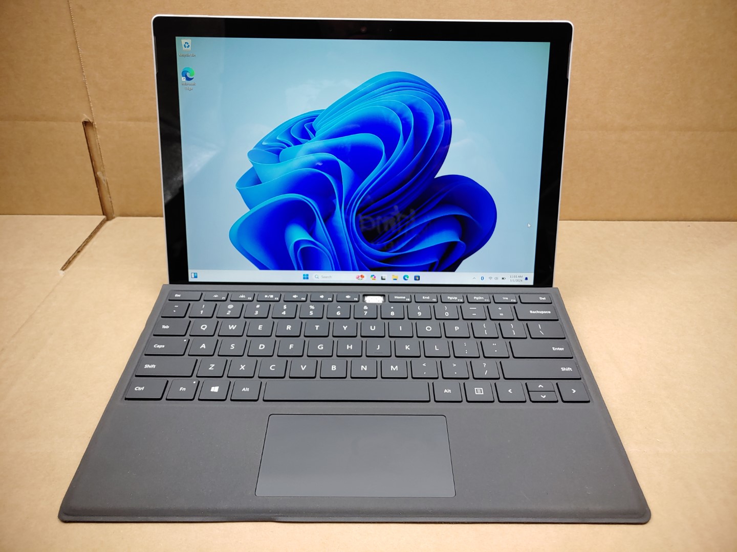 Microsoft Surface Pro 5 12.3" Touch Intel i5-7300U✔8GB✔256GB✔1796✔Win11Pro✔*READ