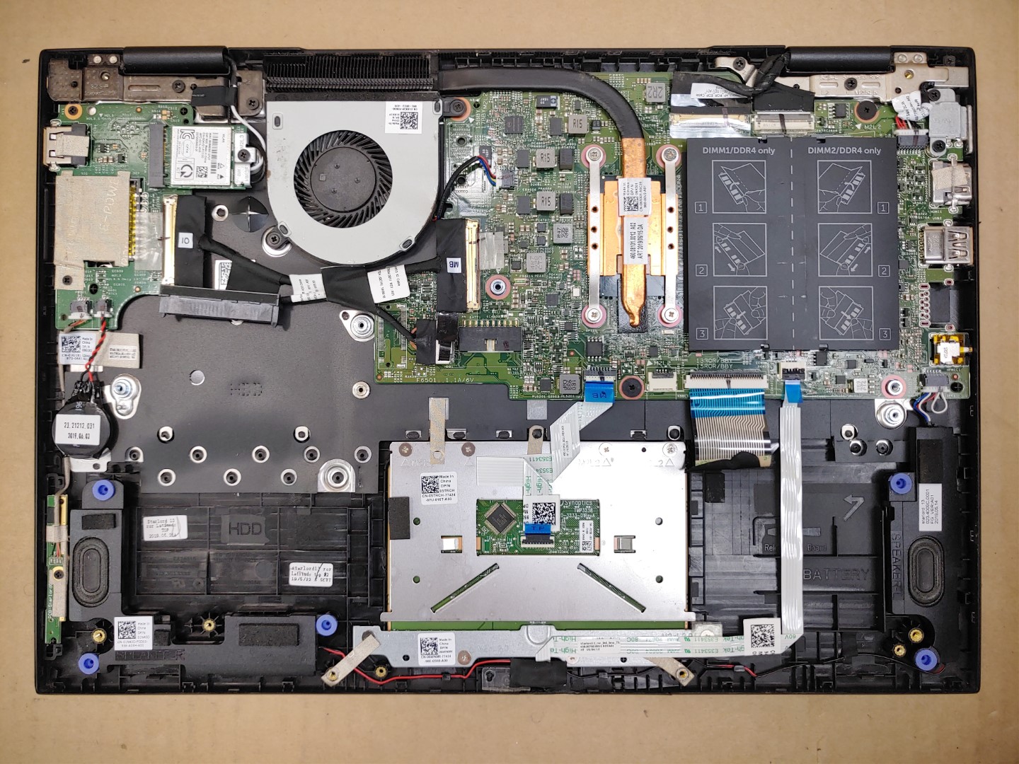 Dell Latitude 3390 2-in-1 13.3" i5-8250U✔ *NO BATT/NO RAM/NO HDD/NO AC* *READ* - Image 7