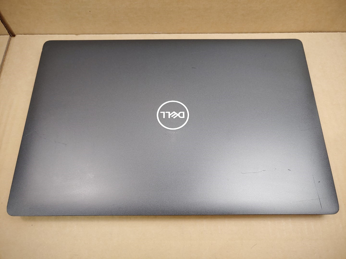 Dell Latitude 5500 15.6" i5-8365U✔ *NO SSD/NO RAM/NO BATT/NO AC* *BROKEN SCREEN* - Image 5
