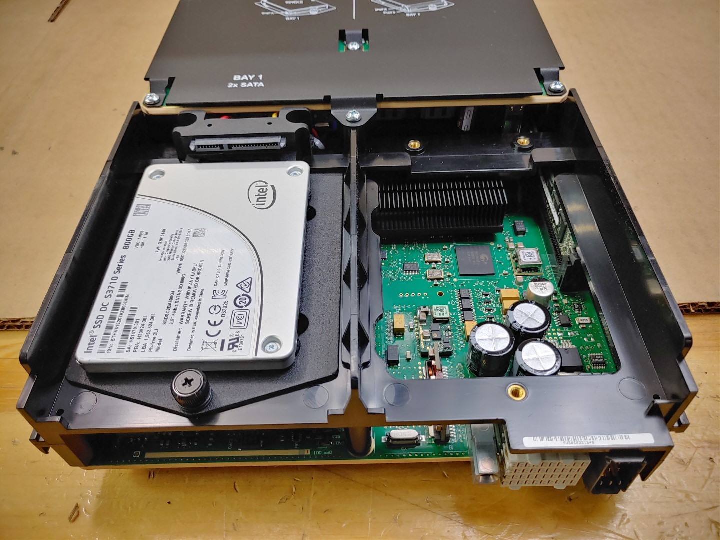 F5-VPR-LTM-B2250 F5 C2400 VIPRION Blade Local Traffic Manager(400-0039-03) *READ - Image 11