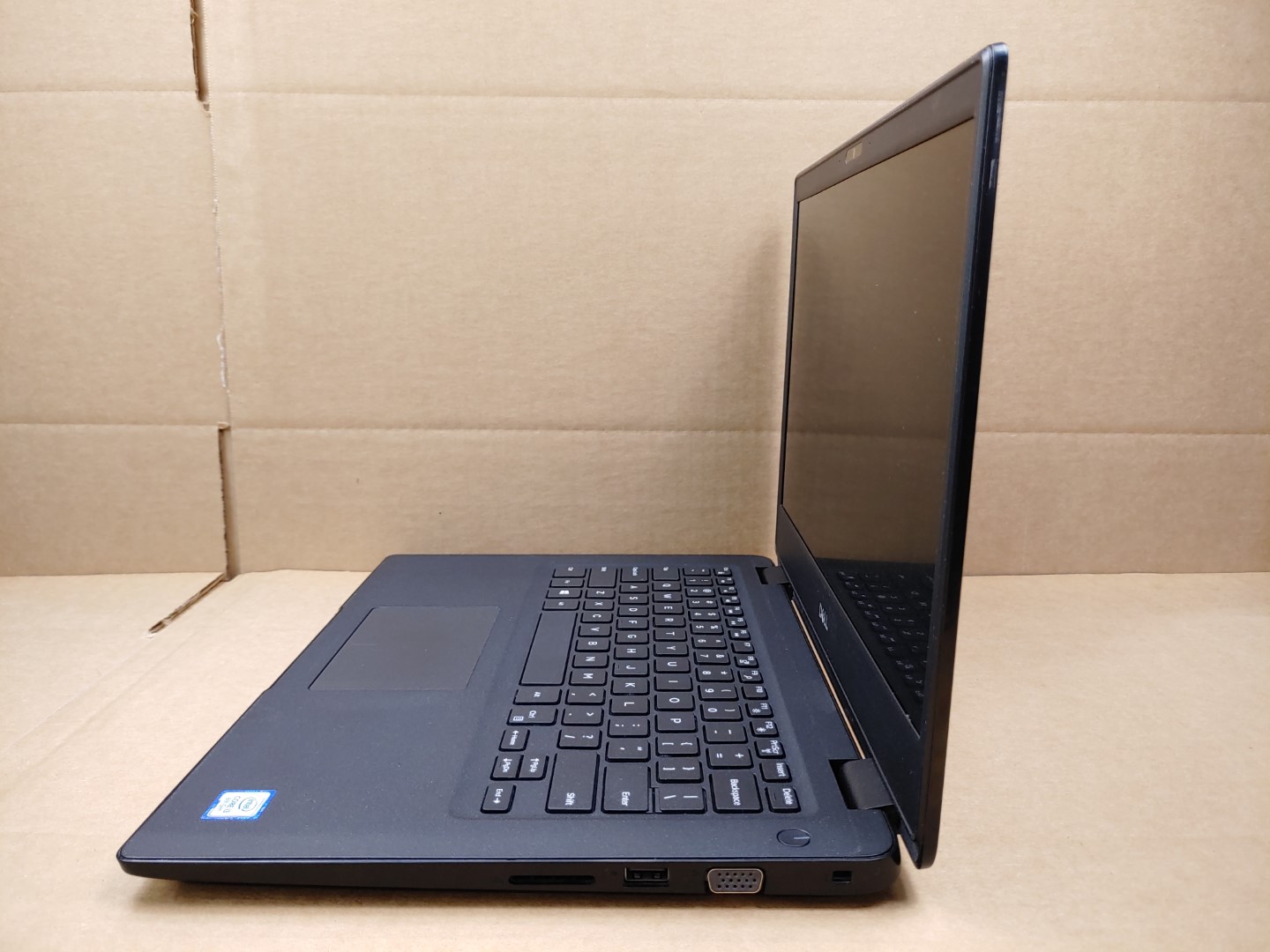Dell Latitude 3400 14" i3-8145U✔ *NO RAM/NO SSD/NO AC* **LIQUID SPILL** **READ** - Image 3
