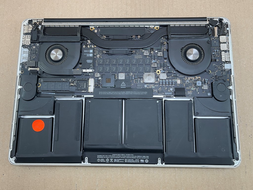 Apple Macbook Pro 15" (2014) Intel i7 2.5Ghz 16GB 512GB SSD (No AC, Bad Battery) - Image 9