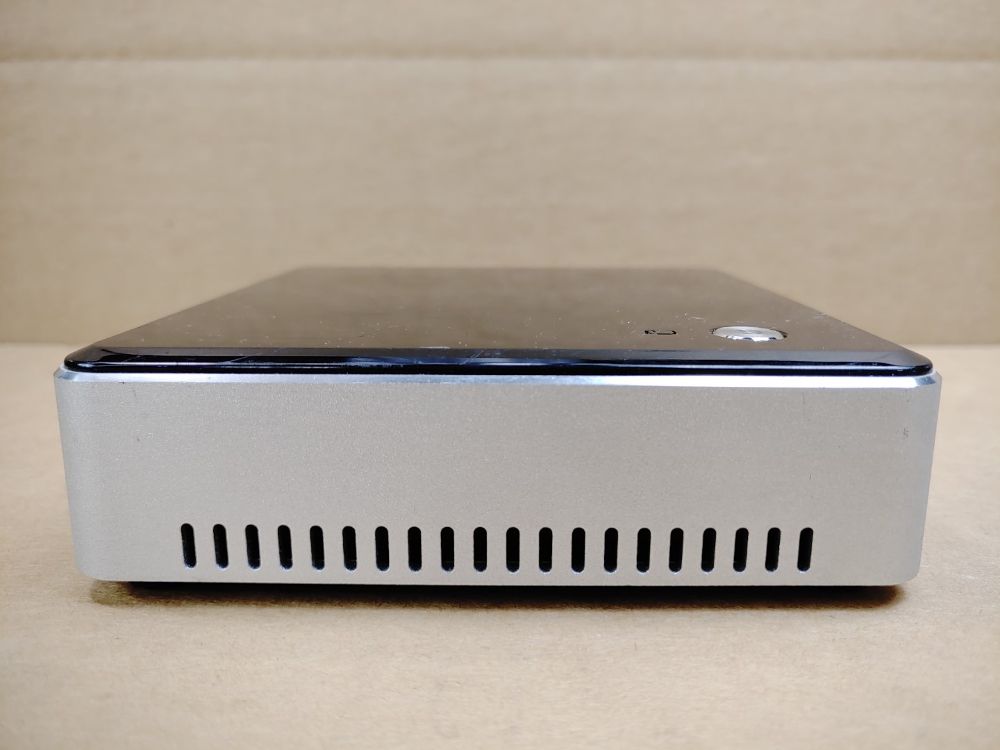 Intel NUC NUC5i3RYK Intel i3-5010U✔16GB✔512GB M.2 SSD✔ **NO OS / NO AC** - Image 4