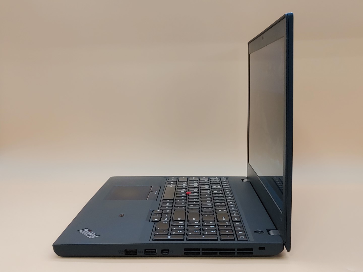 Lenovo ThinkPad P50s 15.6" Intel i7-6600U✔16GB✔500GB SSD✔M500M✔ *NO A/C* *READ* - Image 3