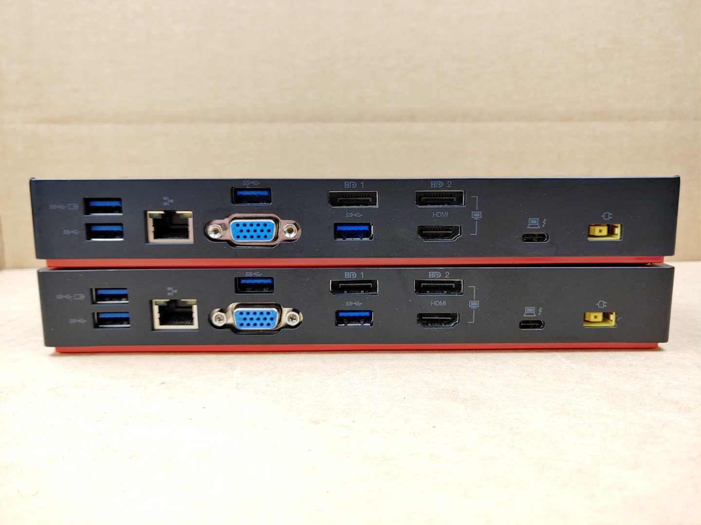 LOT of (2) Lenovo ThinkPad Thunderbolt 3 Dock ✔40AC✔SD20K40273✔ *NO A/C* - Image 4