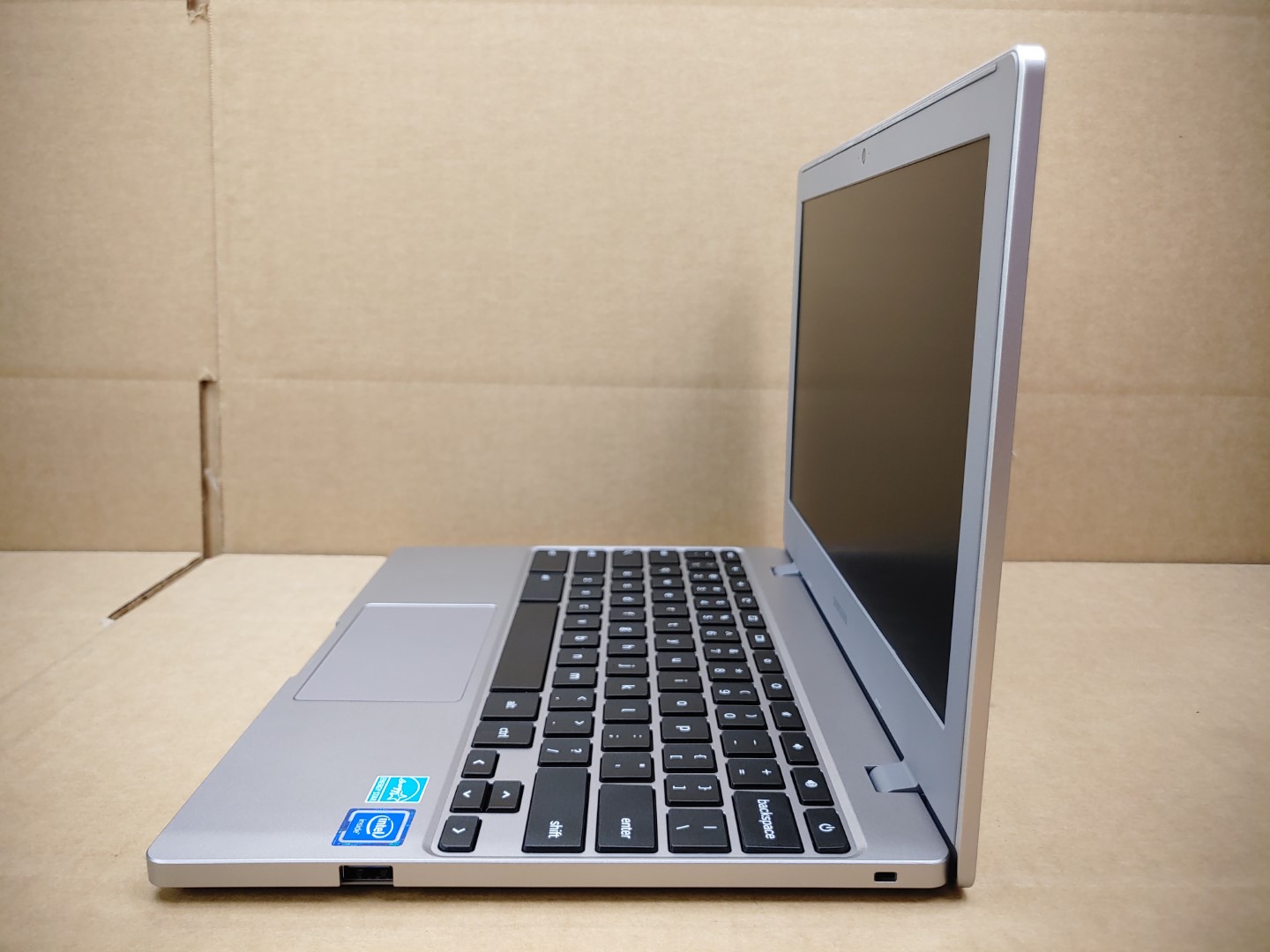 Samsung Chromebook 4 11.6" Intel Celeron N4020✔4GB✔32GB eMMC✔ChromeOS✔**NO A/C** - Image 3