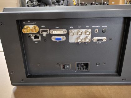 EIKI EIP-UHS100 1-Chip DLP WUXGA 8,000 Lumens Venue Projector *BAD LENS* *READ* - Image 6