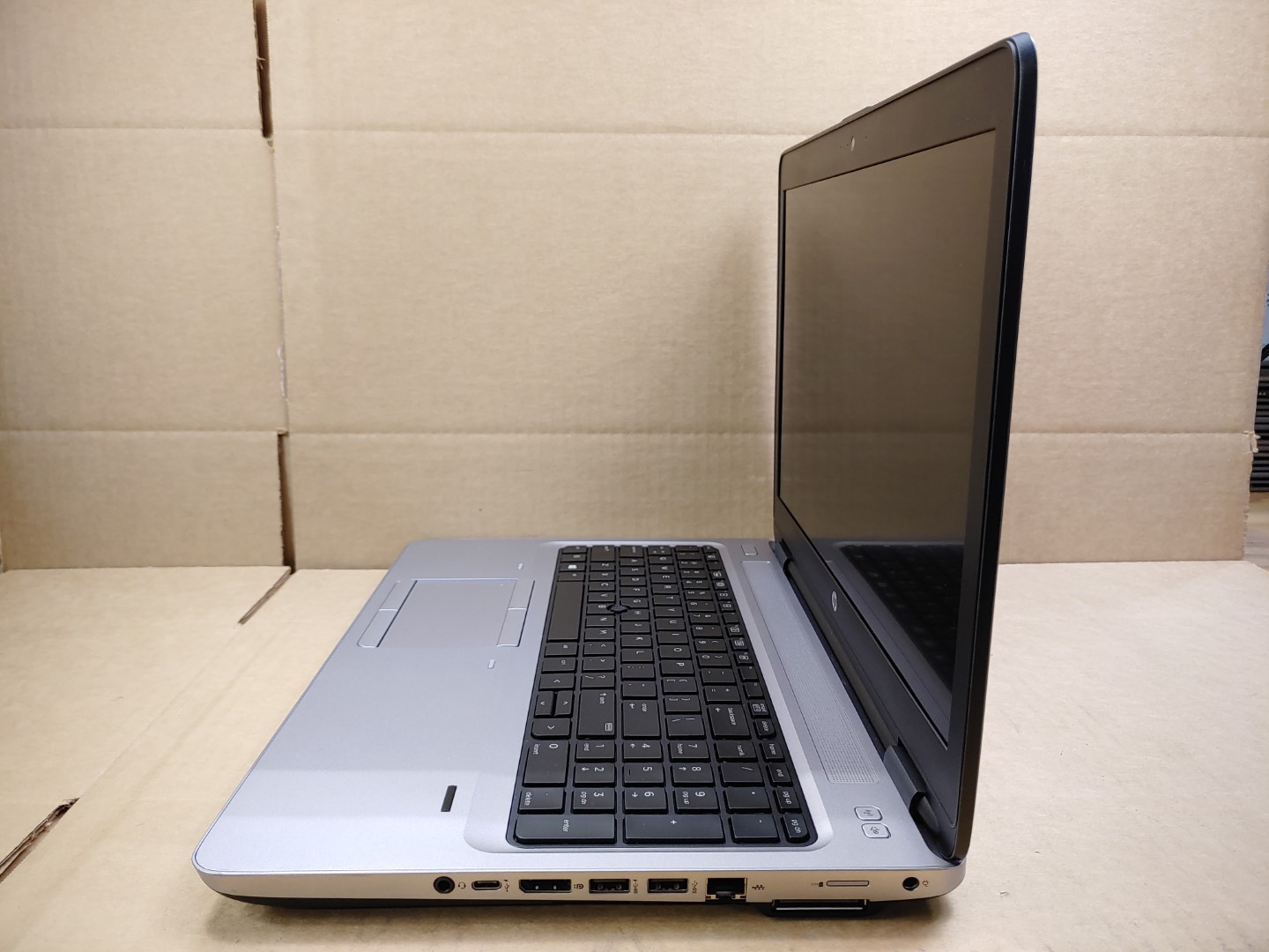 HP ProBook 655 G3 15.6" AMD PRO A8-9600B R5✔*NO RAM/HDD/BATT/AC* *READ* - Image 3