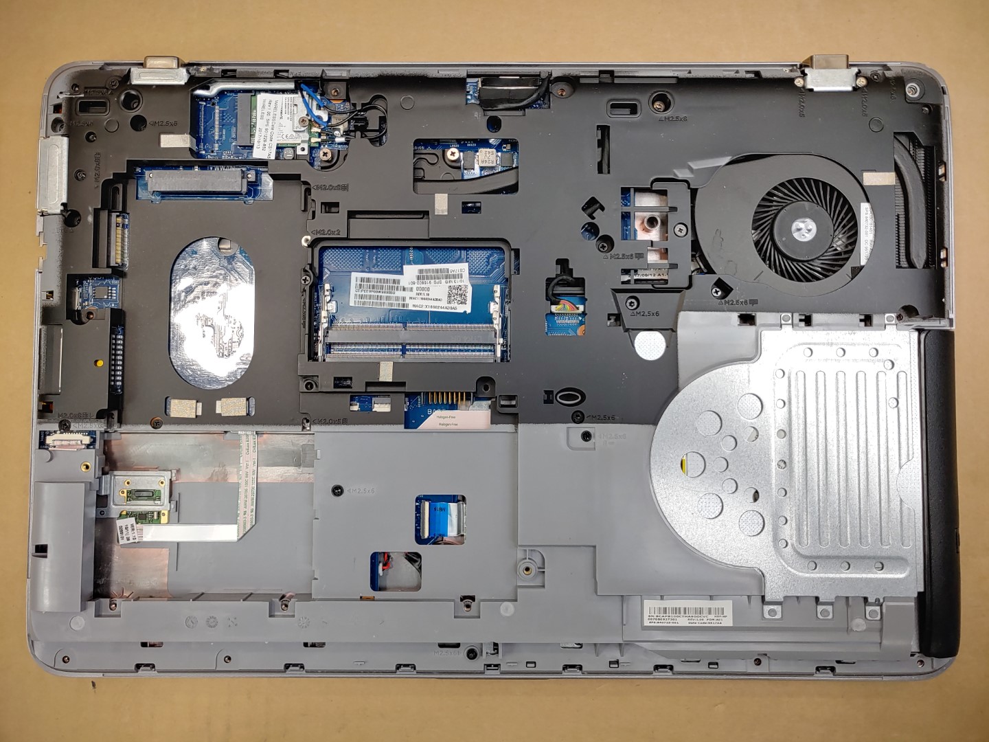 HP ProBook 655 G3 15.6" AMD PRO A8-9600B R5✔*NO RAM/HDD/BATT/AC* *READ* - Image 7