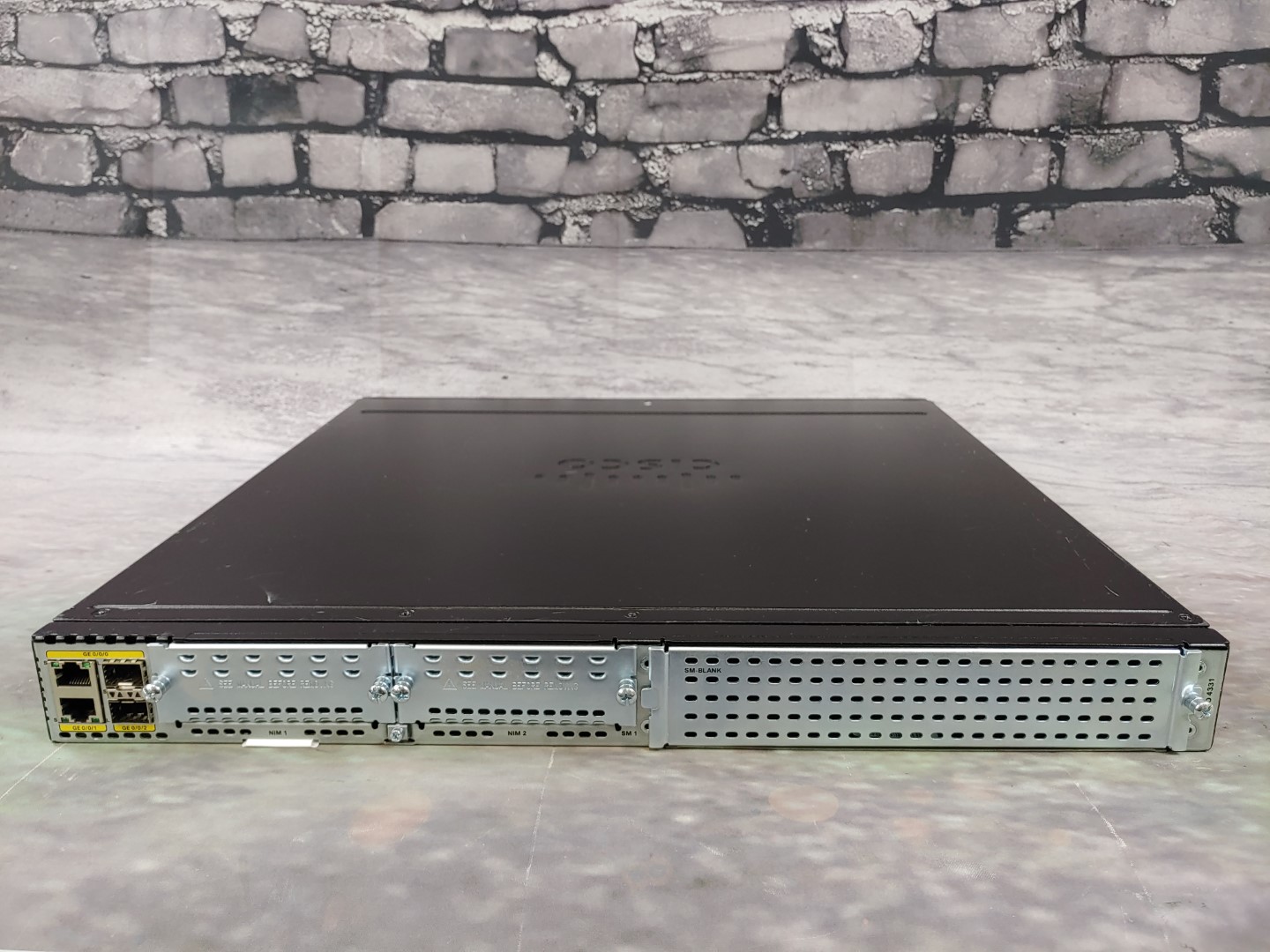 CISCO ISR4331/K9 V02 4300 Series INEGRATED Services Router - MISSING FACEPLATE - Image 7