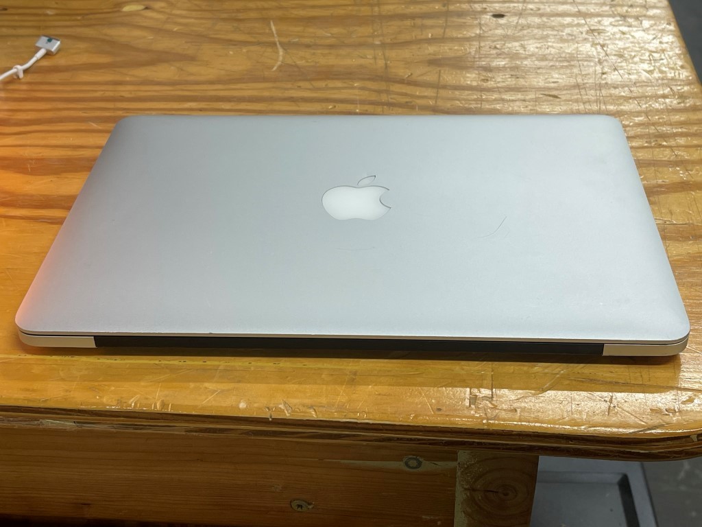 2013 Apple MacBook Pro 13" Laptop | 2.6GHz Intel Core i5 + 8GB + 256GB SSD (B+) - Image 4