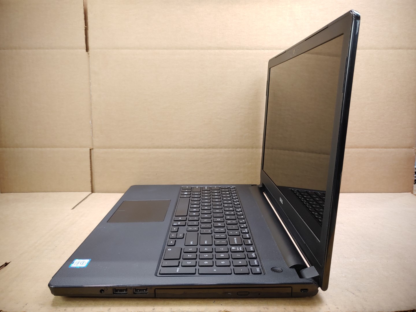 Dell Inspiron 15 5566 15.6" i7-7500U✔8GB✔ *NO HDD/NO AC* *POWERS ON SHUTS OFF* - Image 3