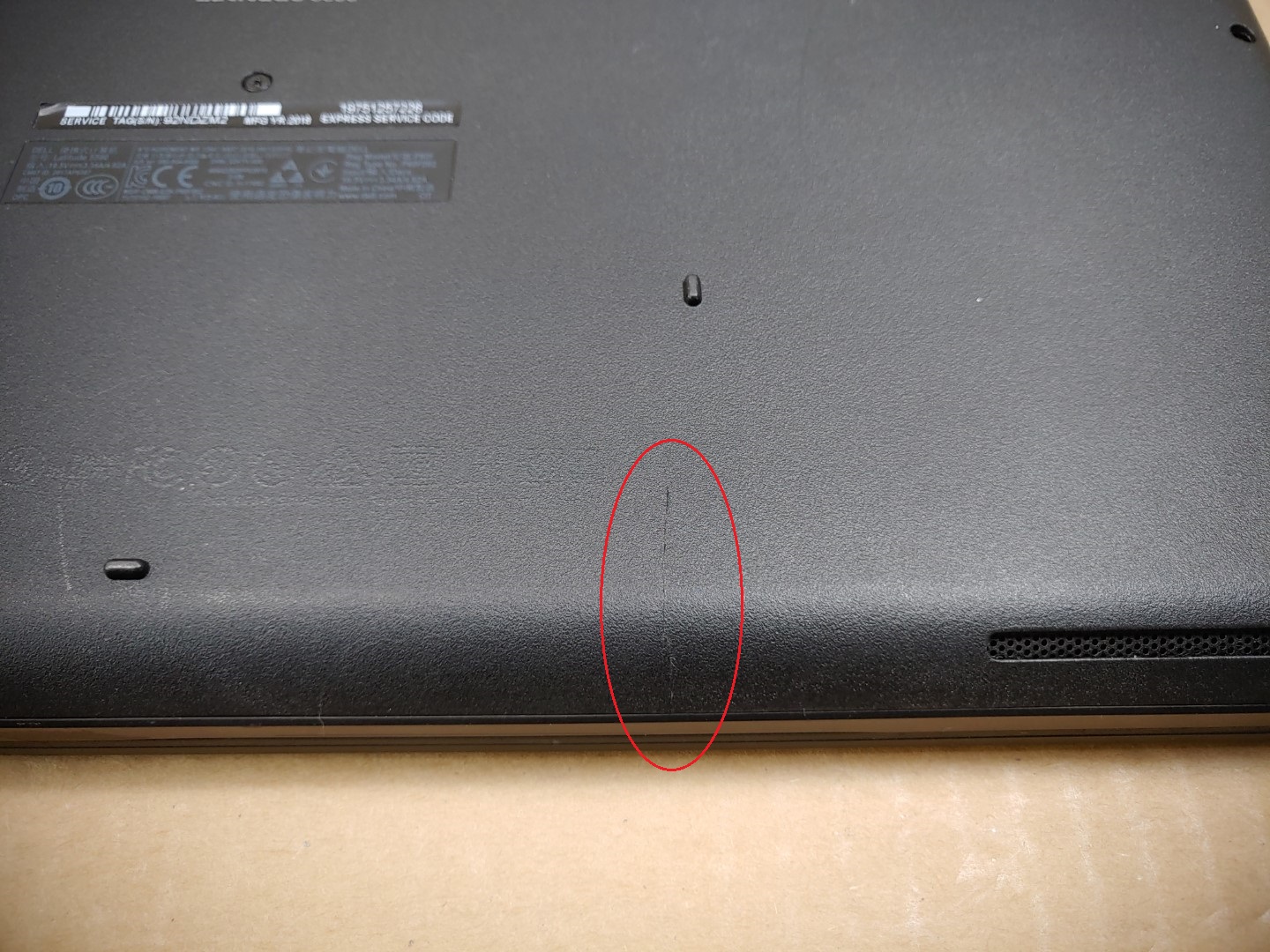 Dell Latitude 5590 15.6" i7-8650U✔ *NO HDD/BATT/RAM/AC* **NO POWER (DOA)** - Image 9