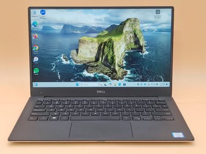 Dell XPS 13 9350 13.3" Intel i5-6200U✔4GB RAM✔128GB SSD✔Win11✔ *NO A/C* **READ**