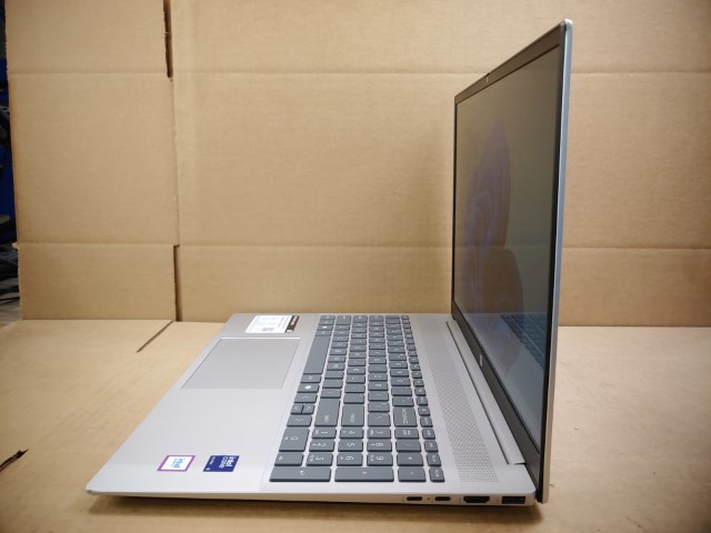HP Pavilion 16-af0066st 16" Intel Ultra 5 125U✔8GB✔512GB✔Win11✔ *NO A/C* *READ* - Image 3