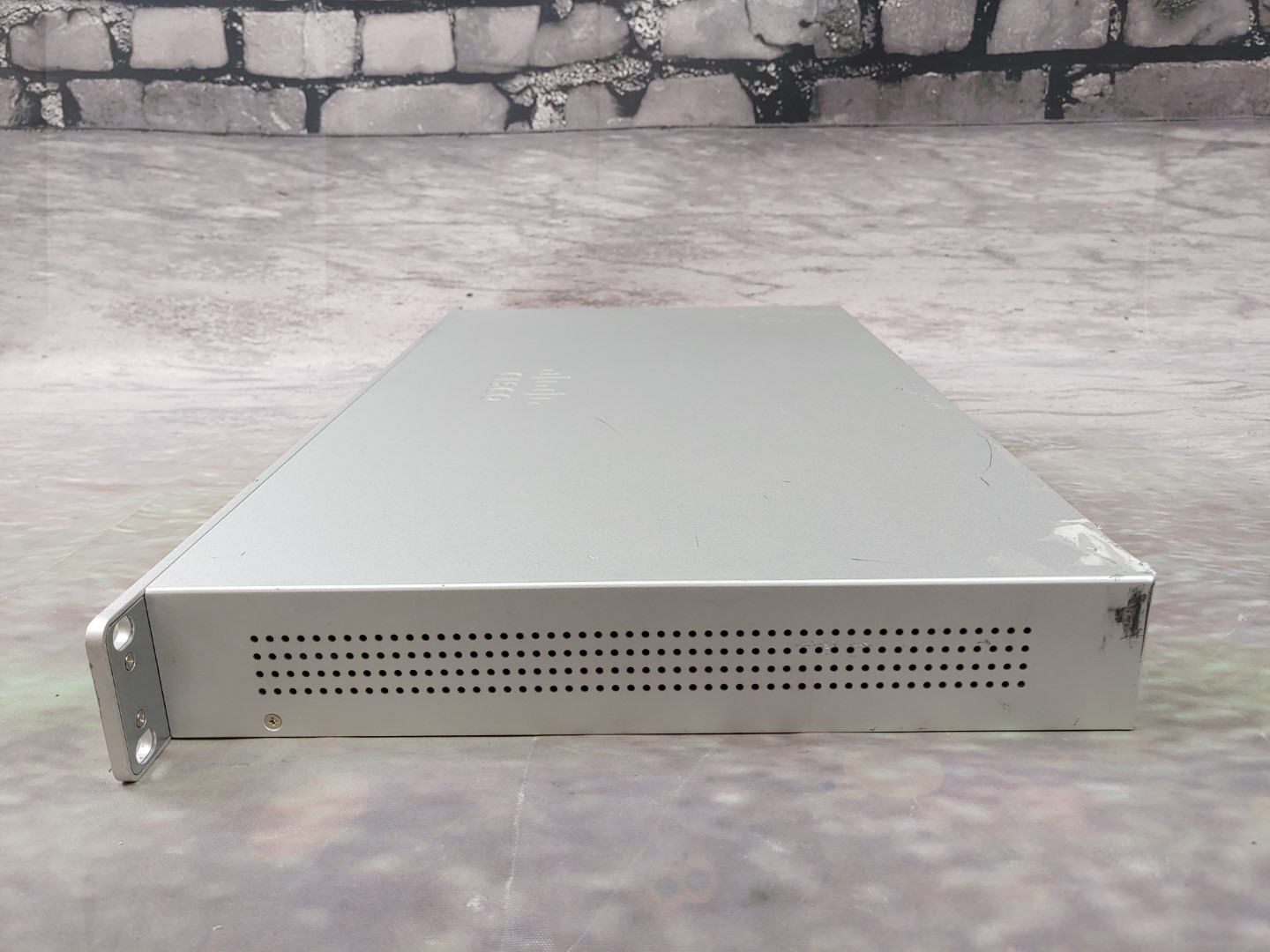 *UNCLAIMED* Cisco Meraki MS220-24p 24-Port PoE Switch (MS220-24P-HW) - Image 5
