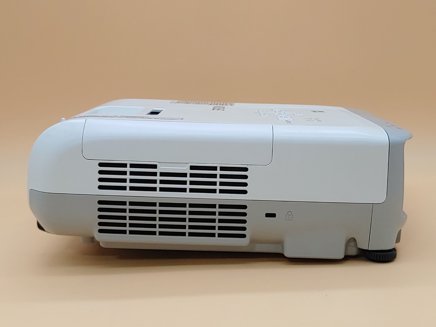 Epson PowerLite 965 H583A XGA 3LCD HDMI 3,500 ANSI Lumen Projector (2061 HOURS) - Image 5