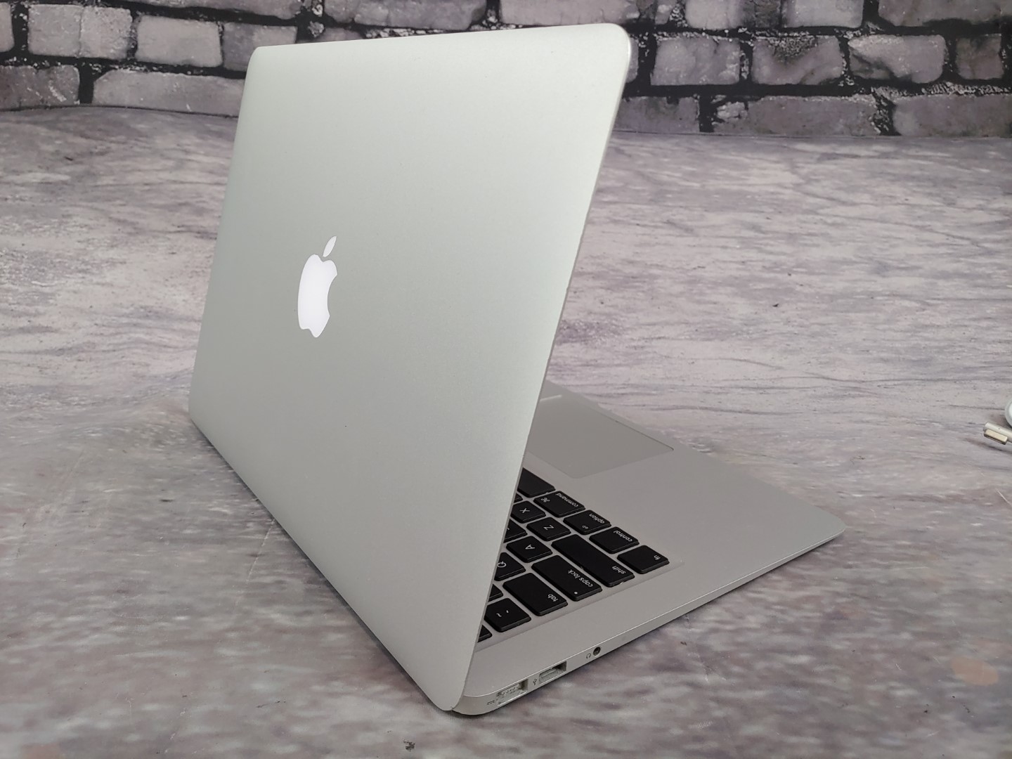 MacBook Air 13インチ 256GB 2011年モデル Apple MacBook Air 13