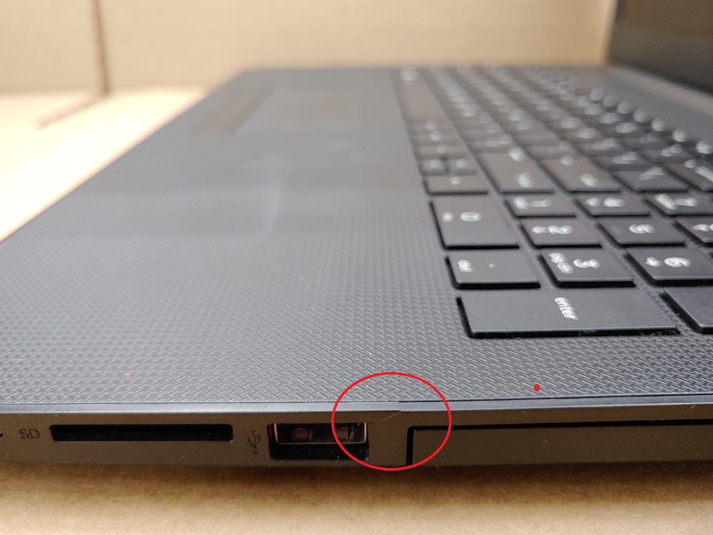 HP Notebook 15-bw032nr 15.6" AMD A9-9420 Radeon R5✔2GB✔ **NO HDD/ NO OS/ NO AC** - Image 10