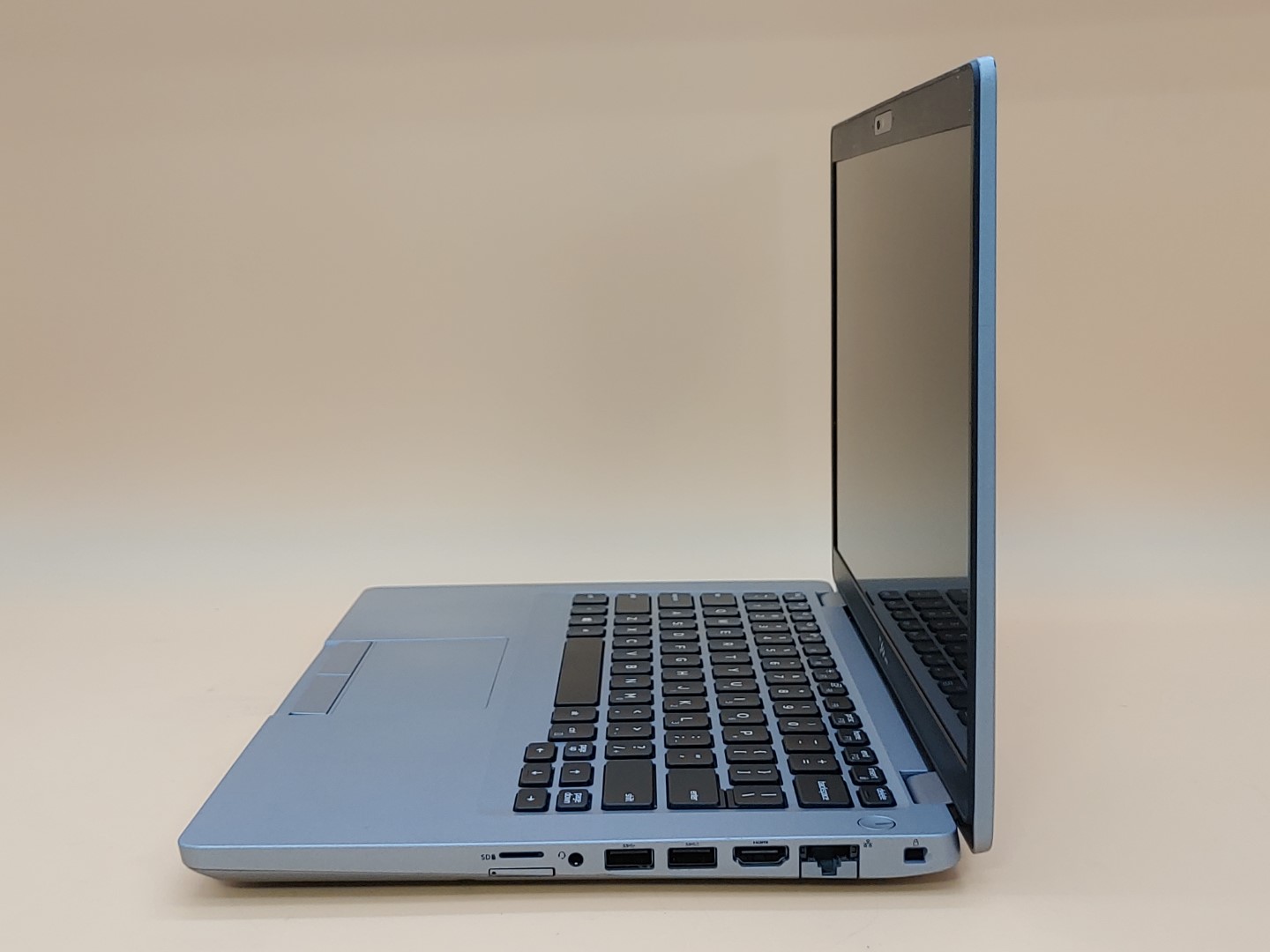 Dell Latitude 5410 i5-10310U✔16GB✔*NO SSD/AC**BROKEN SCREEN**POWERS ON SHUTS OFF - Image 3