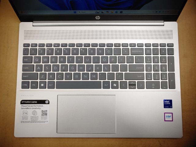 HP Pavilion 16-af0066st 16" Intel Ultra 5 125U✔8GB✔512GB✔Win11✔ *NO A/C* *READ* - Image 4