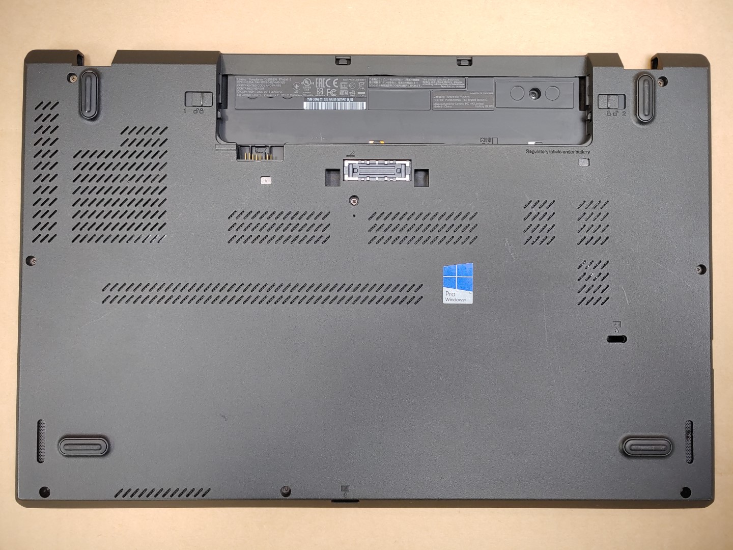 Lenovo ThinkPad T560 15.6" Intel i5-6300U✔8GB RAM✔ **NO HDD/NO AC** **READ** - Image 6