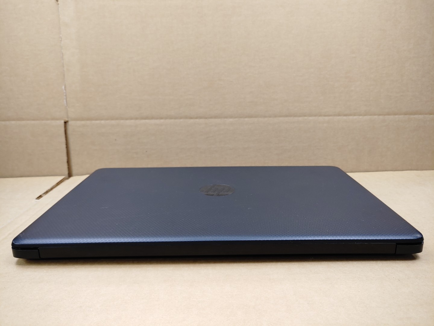 HP 15-db1076nr 15.6" AMD Ryzen 3 3200U✔*NO RAM/NO SSD/NO AC**NO POWER**BAD JACK* - Image 8