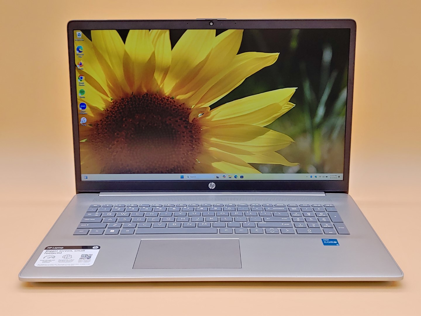 HP Laptop 17-cn2083dx 17.3" Intel i3-1215U✔16GB✔1TB M.2 SSD✔Win11Home✔ *NO/AC*