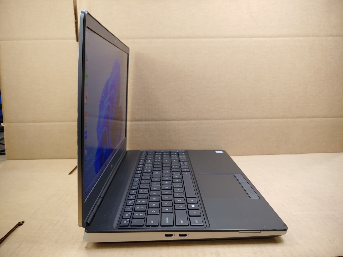 Dell Precision 7550 15.6" Xeon W-10885M✔64GB✔1TB+1TB NVMe SSD✔Win11Pro✔RTX 3000✔ - Image 3