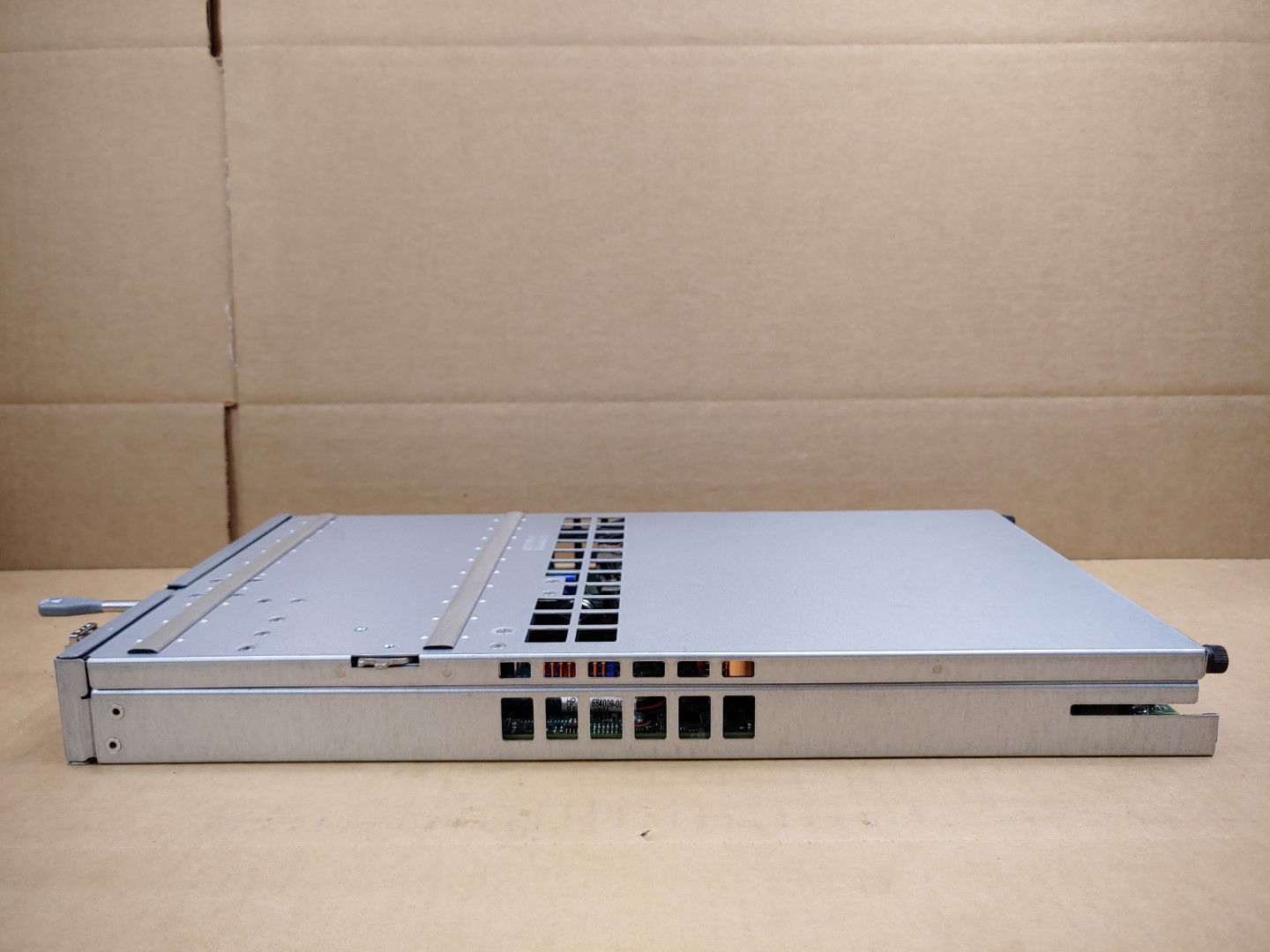 HP QR511-63001 HPE 3PAR STORESERV 7200c Controller Module (Rev:A1) ✔ 756817-001 - Image 4