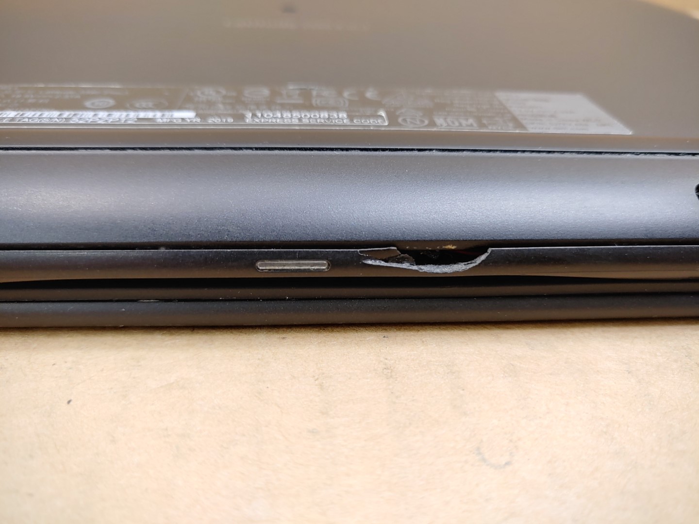 Dell Latitude 3390 2-in-1 13.3" i5-8250U✔ *NO BATT/NO RAM/NO HDD/NO AC* *READ* - Image 10