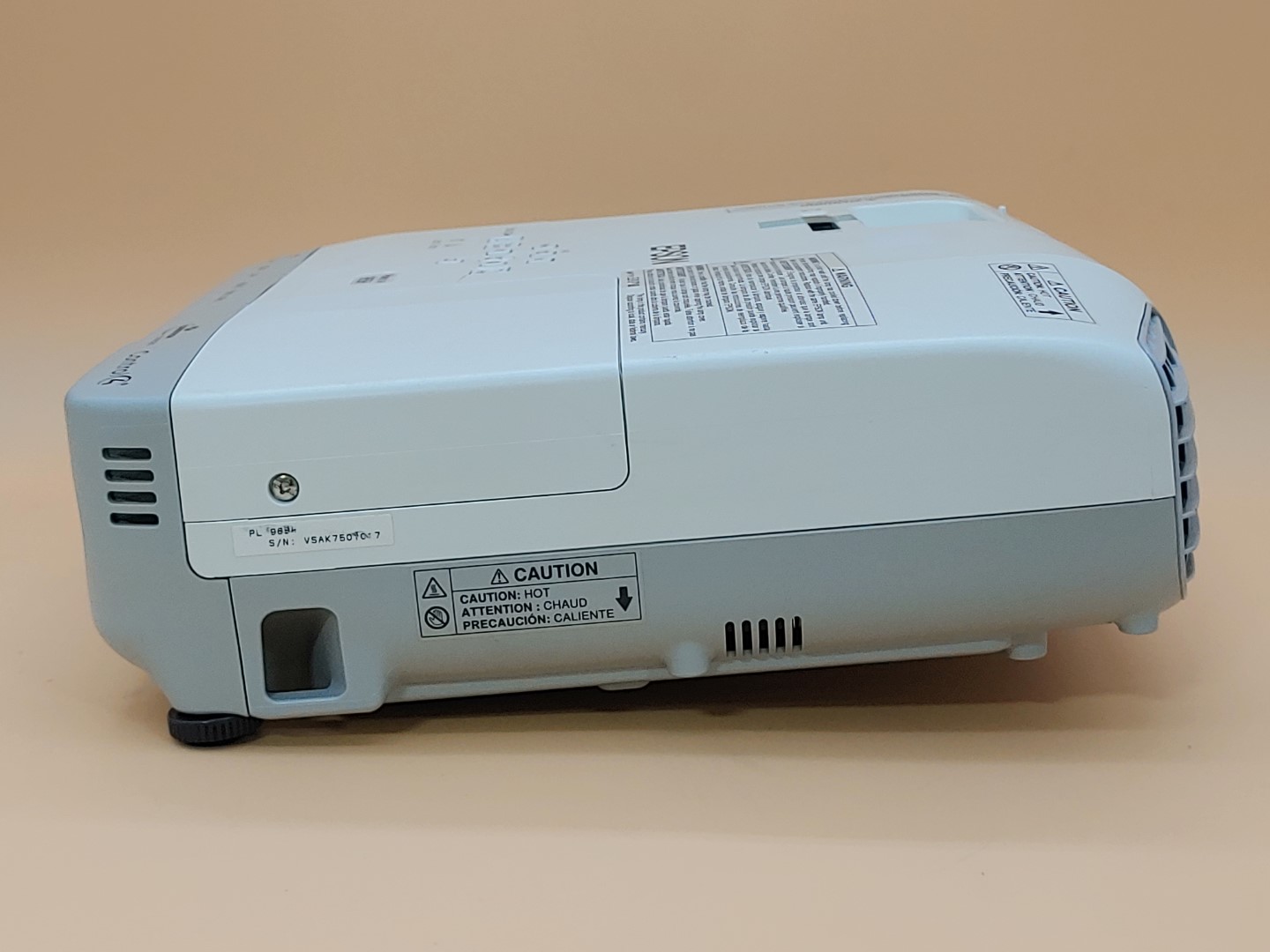 Epson PowerLite 965H H682A XGA 3LCD HDMI 3,500 ANSI Lumen Projector (1710 HOURS) - Image 4